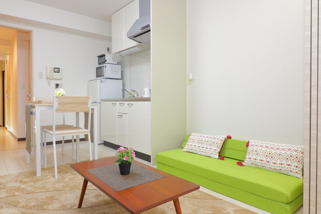Hg Cozy Hotel No 17 通天閣前 Осака Екстер'єр фото